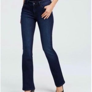 Ann Taylor Dark Blue Curvy Bootcut Jeans Size 6